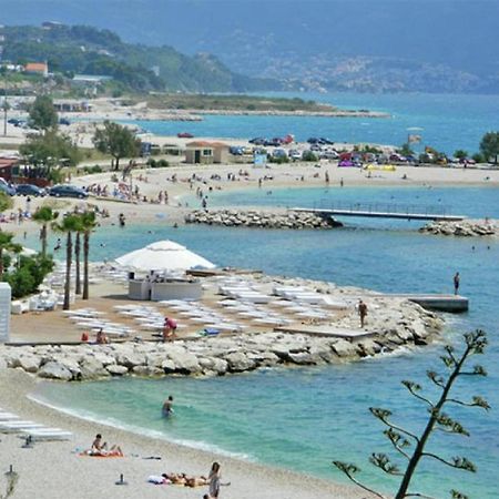 Ferienwohnung Sea View Znjan Split Exterior foto